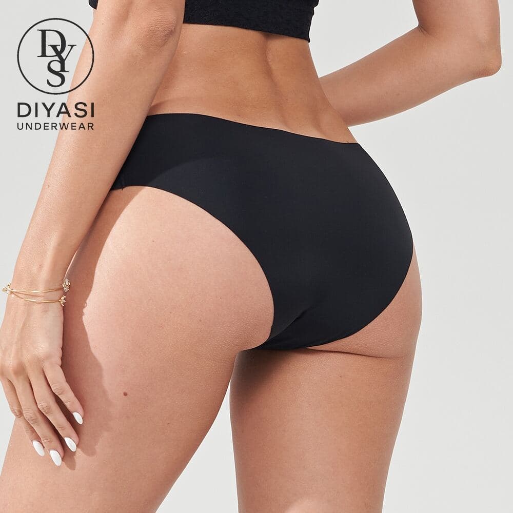 DIYASI DYS323 seamless brief with a polyamide-spandex body and cotton gusset